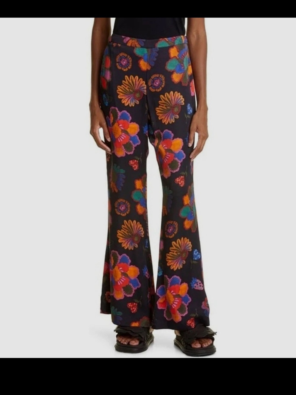 FARM Rio Lily’s Garden floral psychedelic flare leg pants size XS colorful